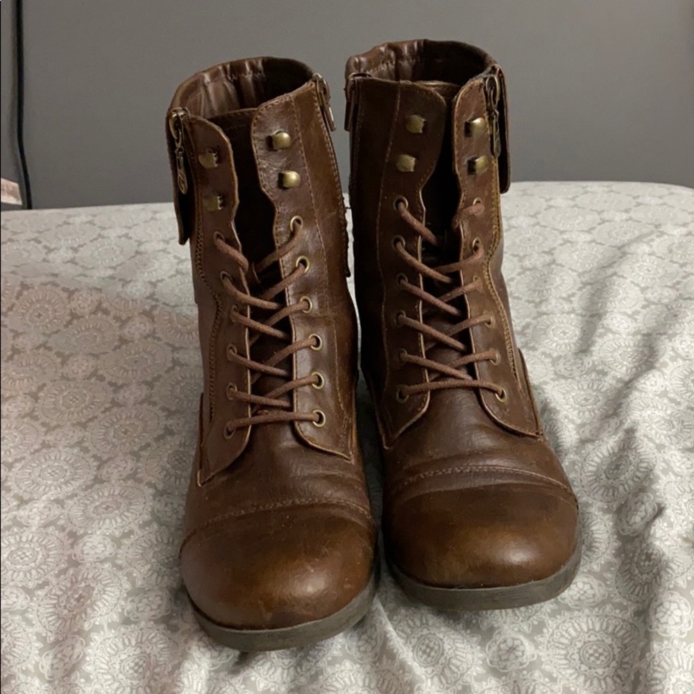 Guess combat boots